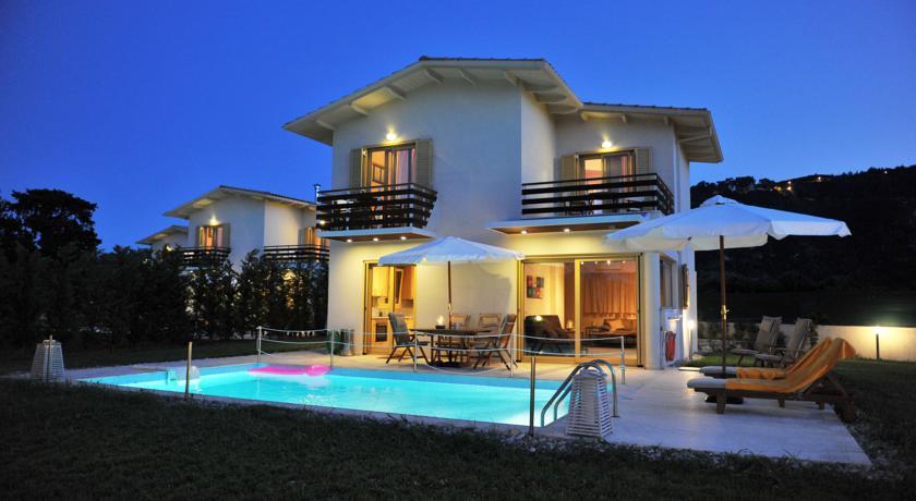 Casa Smaragdi Villas Λευκάδα Δωμάτιο φωτογραφία